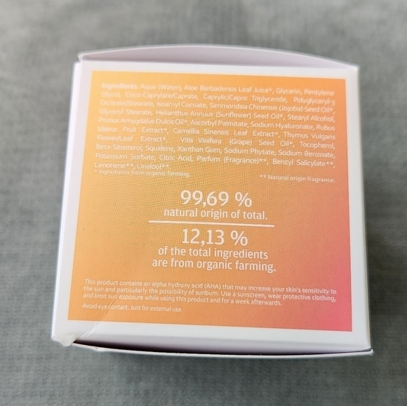 NAOBAY Vitality Vitamin C Booster Day Cream - Picture 6 of 6